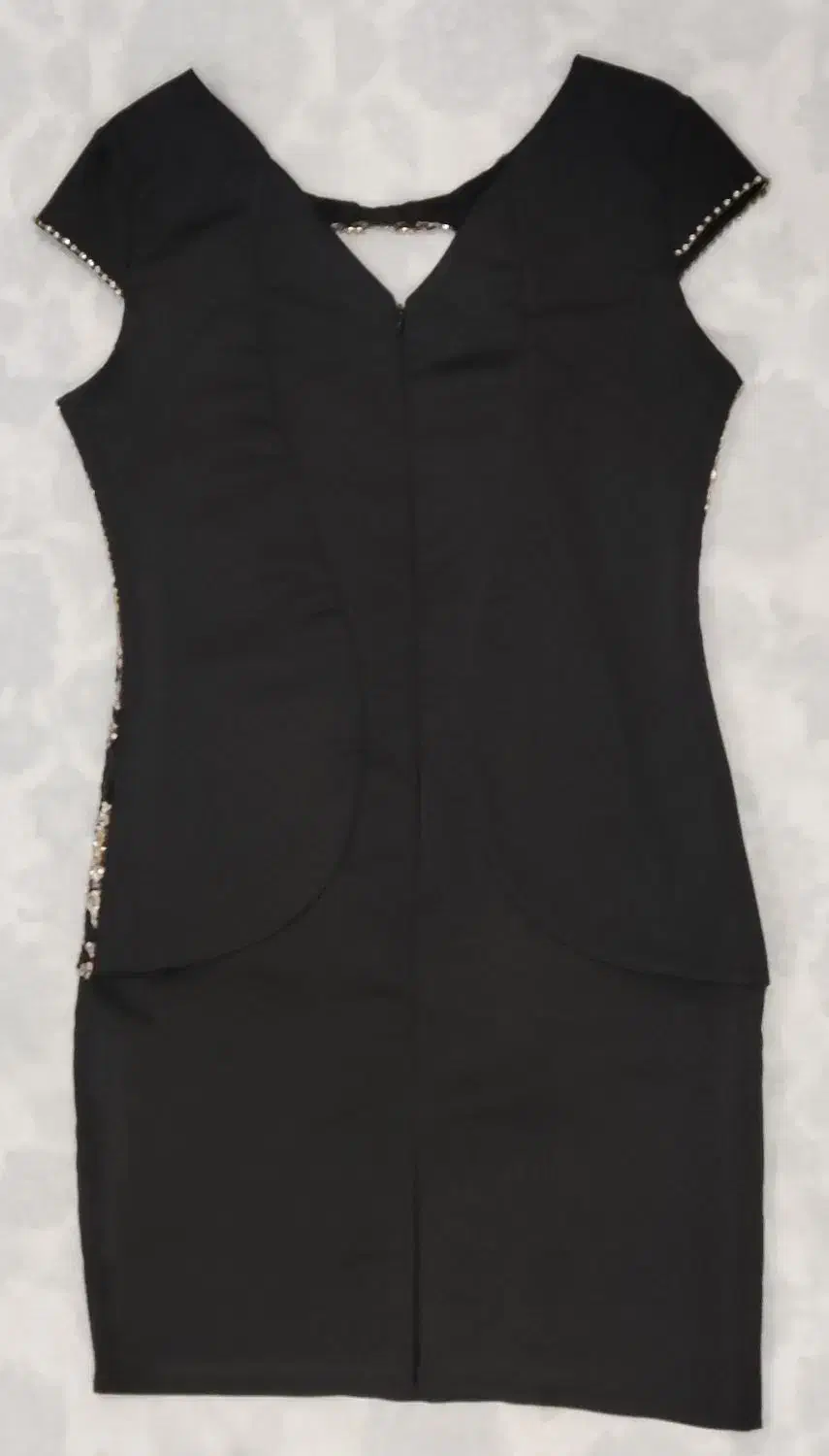 لباس مجلسی|لباس|دورود, |دیوار