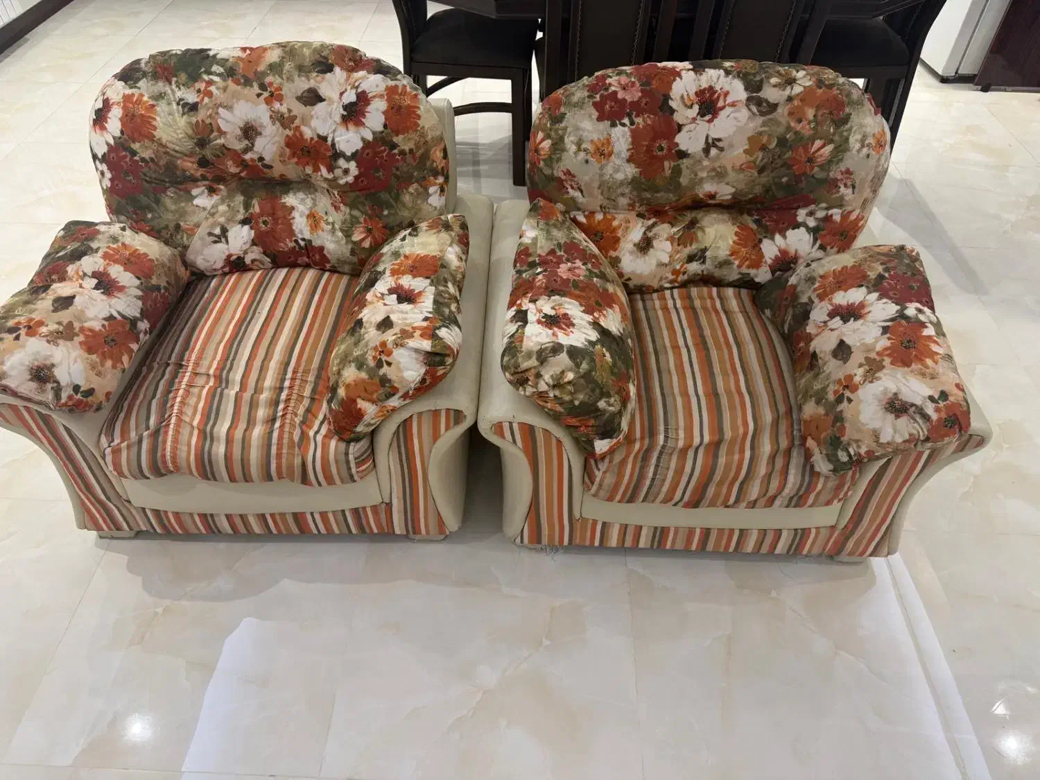 مبلمان راحتی هفت نفره|مبلمان خانگی و میز عسلی|تهران, امجدیه (خاقانی)|دیوار