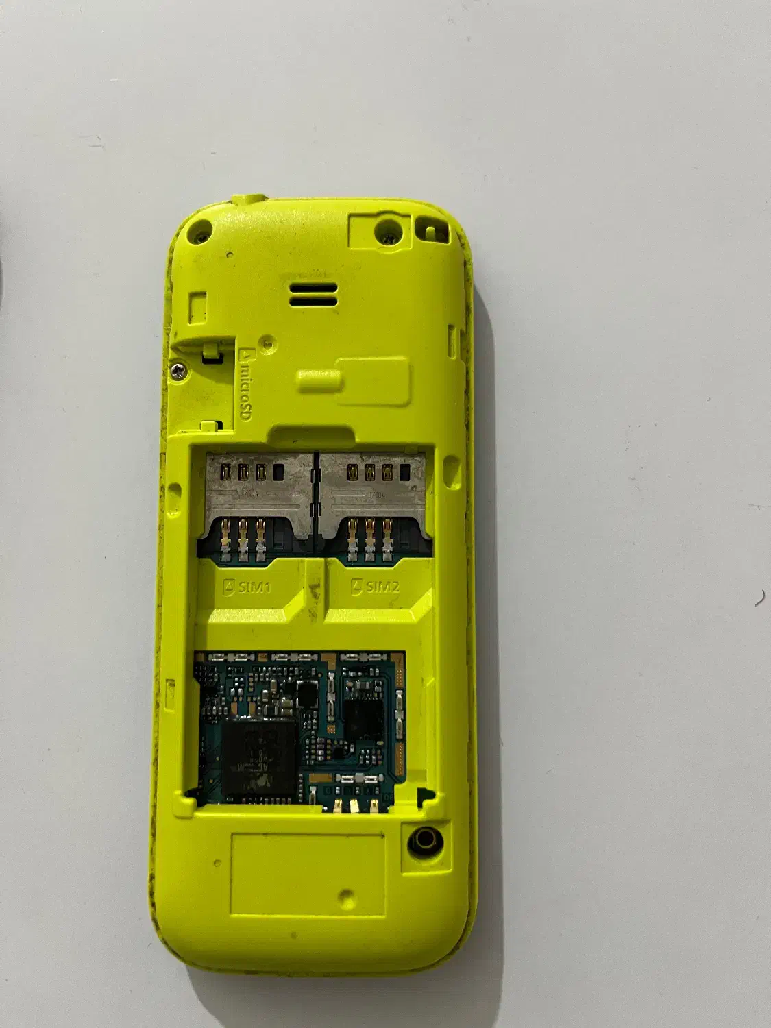 گوشی ساده سامسونگ اصلی|موبایل|قم, مهر آباد|دیوار