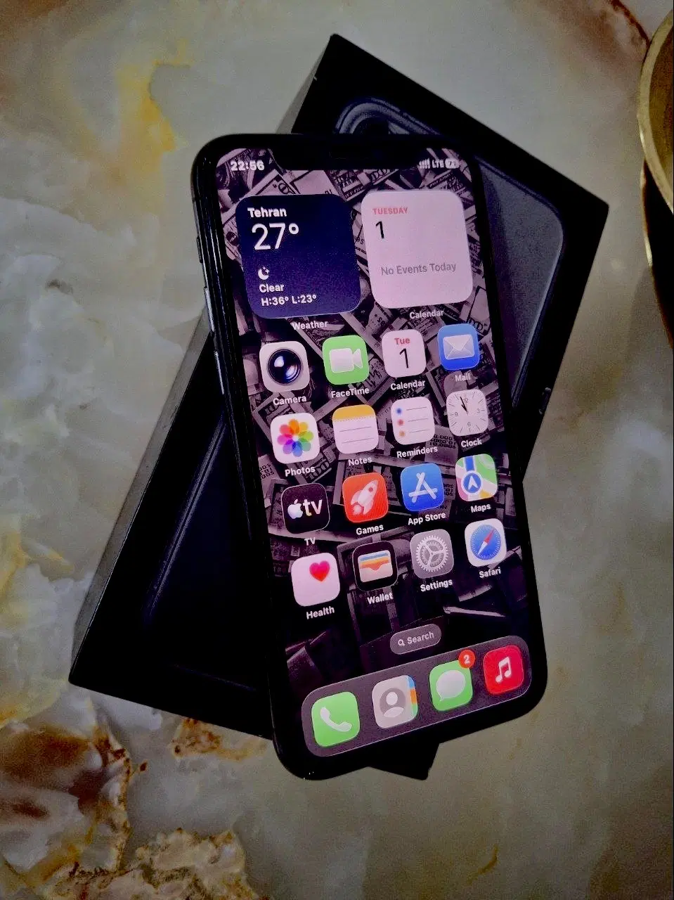 iPhone 11pro zza|موبایل|اراک, |دیوار