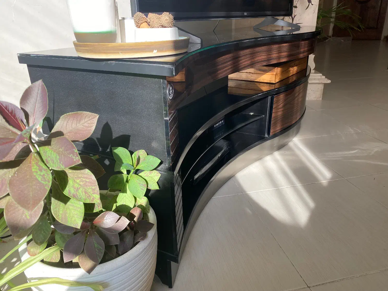 میز تلوزیون مدرن|میز تلویزیون|شیراز, شهرک گلدشت حافظ|دیوار