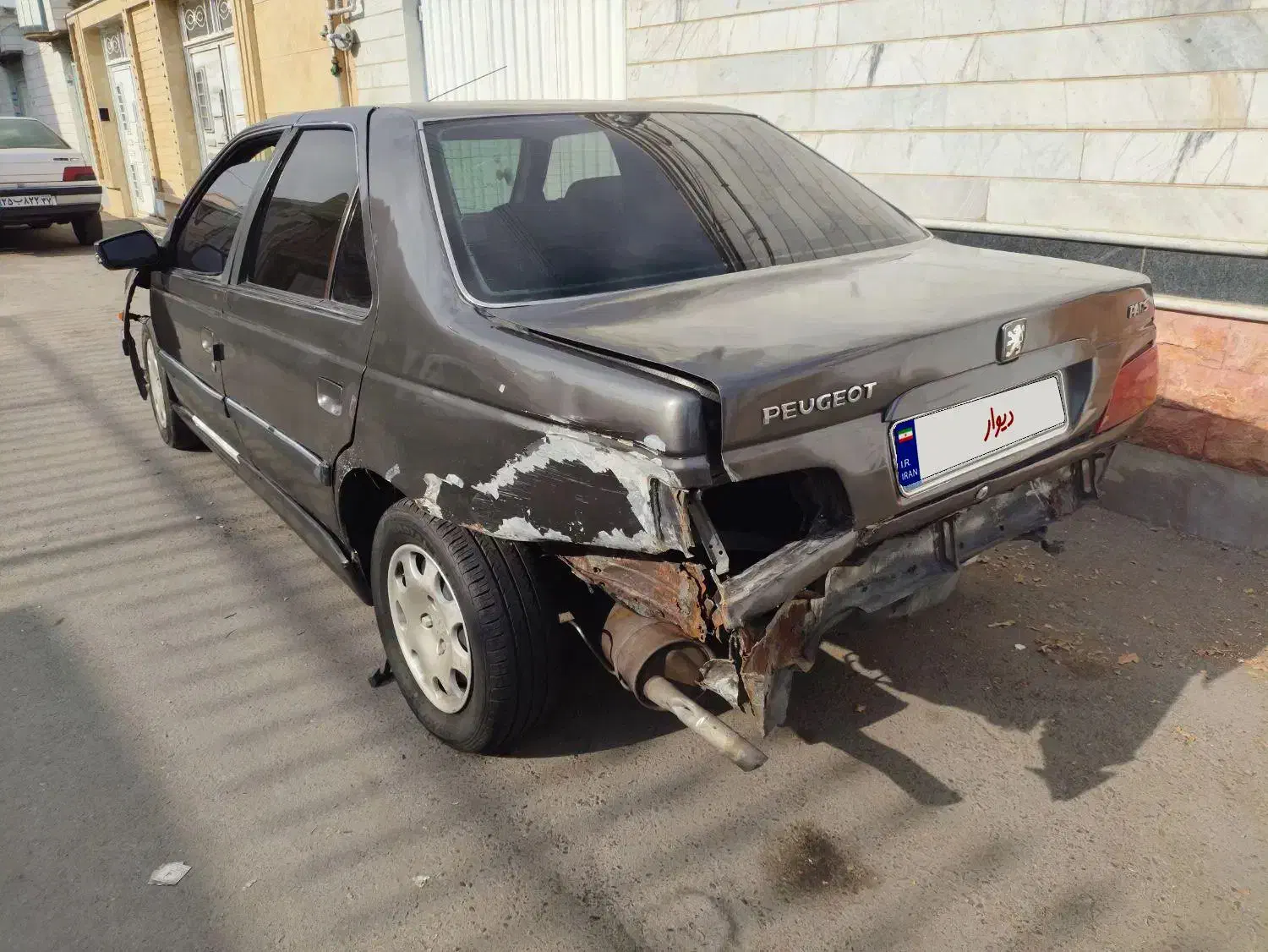 پژوپارس مدل۸۰ تصادفی کم ضرب|خودرو سواری و وانت|خوی, |دیوار