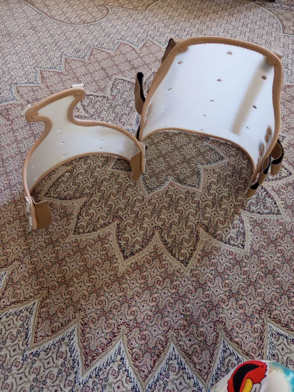 کمربند طبی|آرایشی، بهداشتی، درمانی|صدرا-فارس, فاز ۱|دیوار