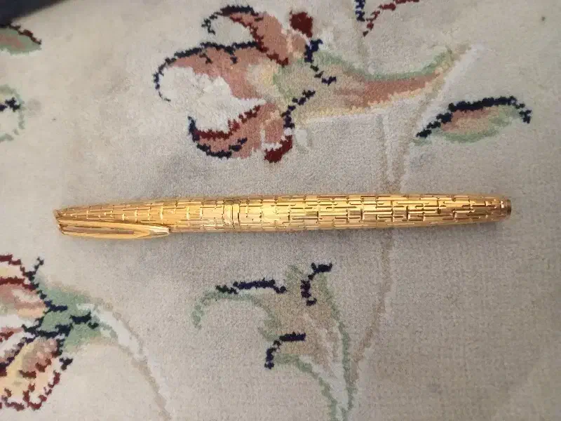 فروش خودنویس قدیمی نوک طلای ۱۸ عیار ورنگ طلایی|کلکسیون اشیاء عتیقه|پردیس, فاز ۱۱|دیوار