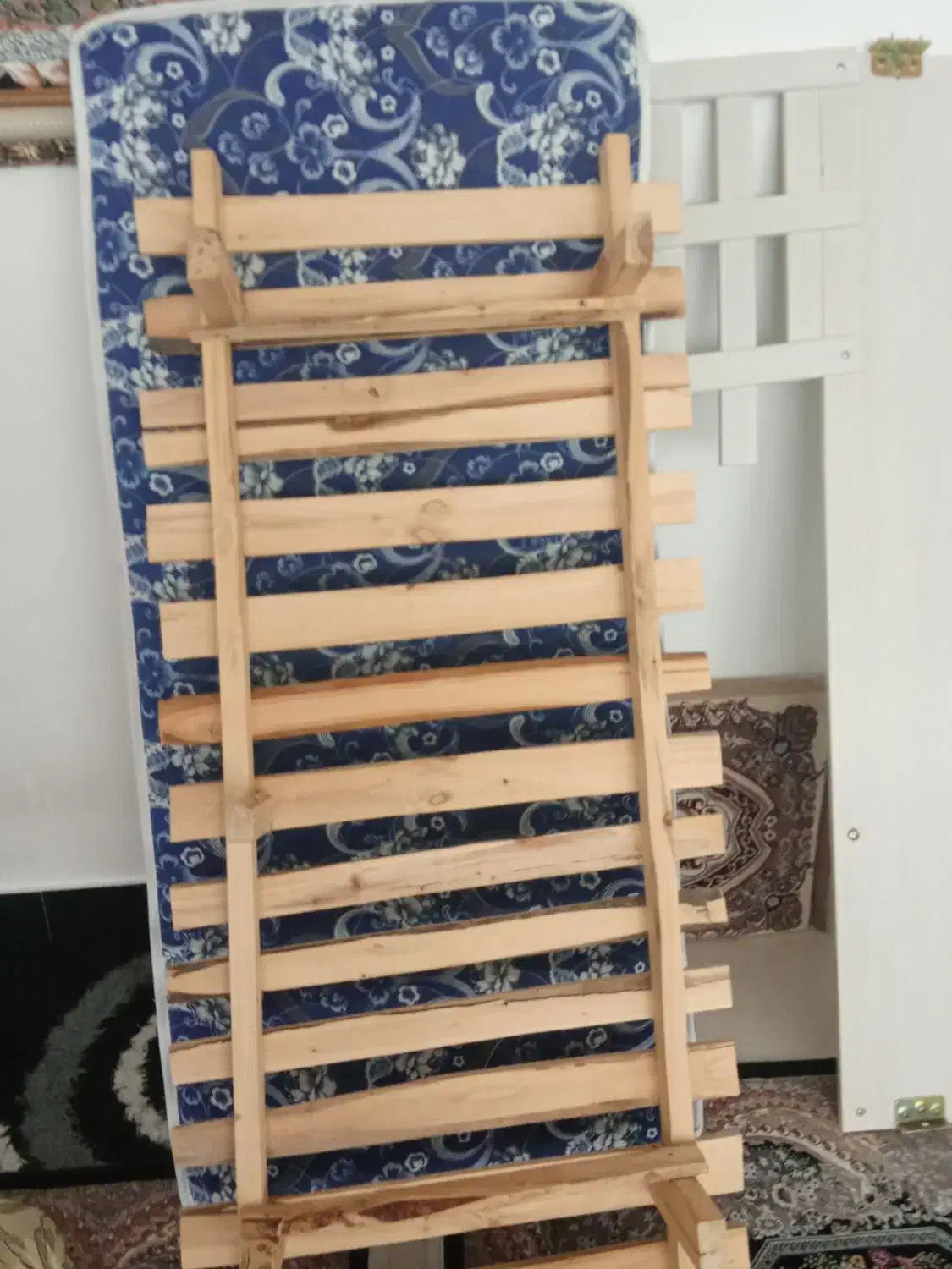 خوشخواب|تشک تختخواب|قروه, |دیوار