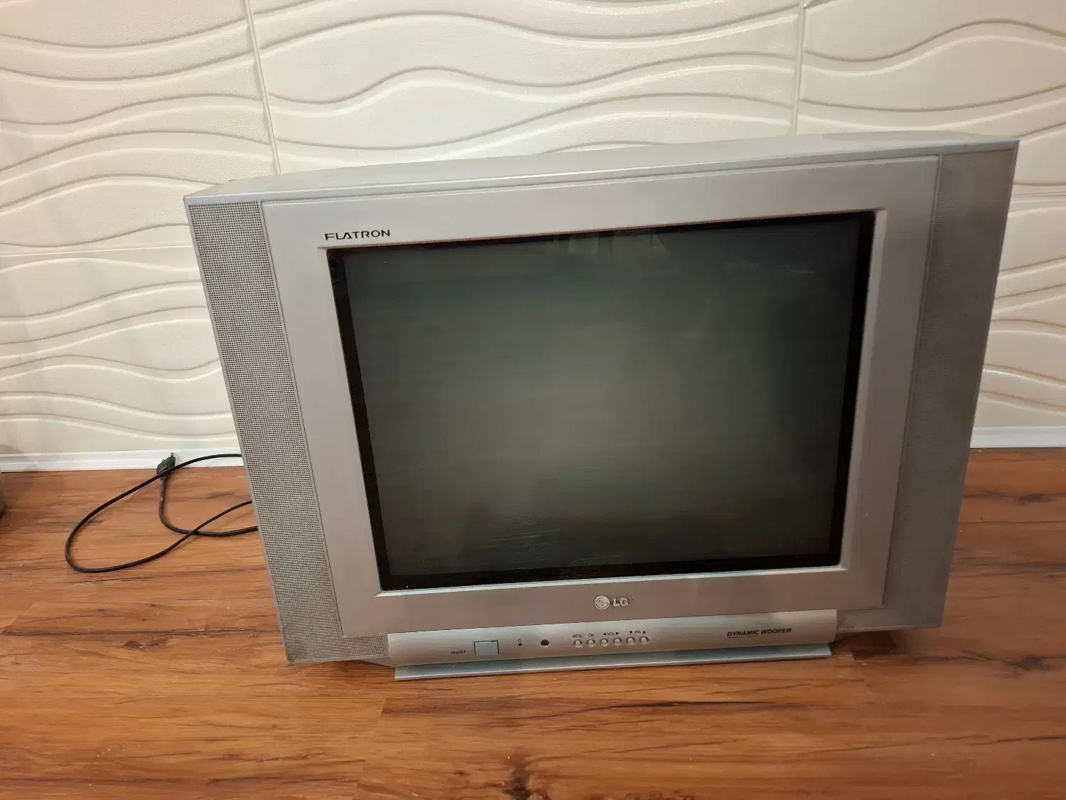 تلویزیون ال جی ۲۱ اینج|تلویزیون و پروژکتور|بندر ماهشهر, |دیوار