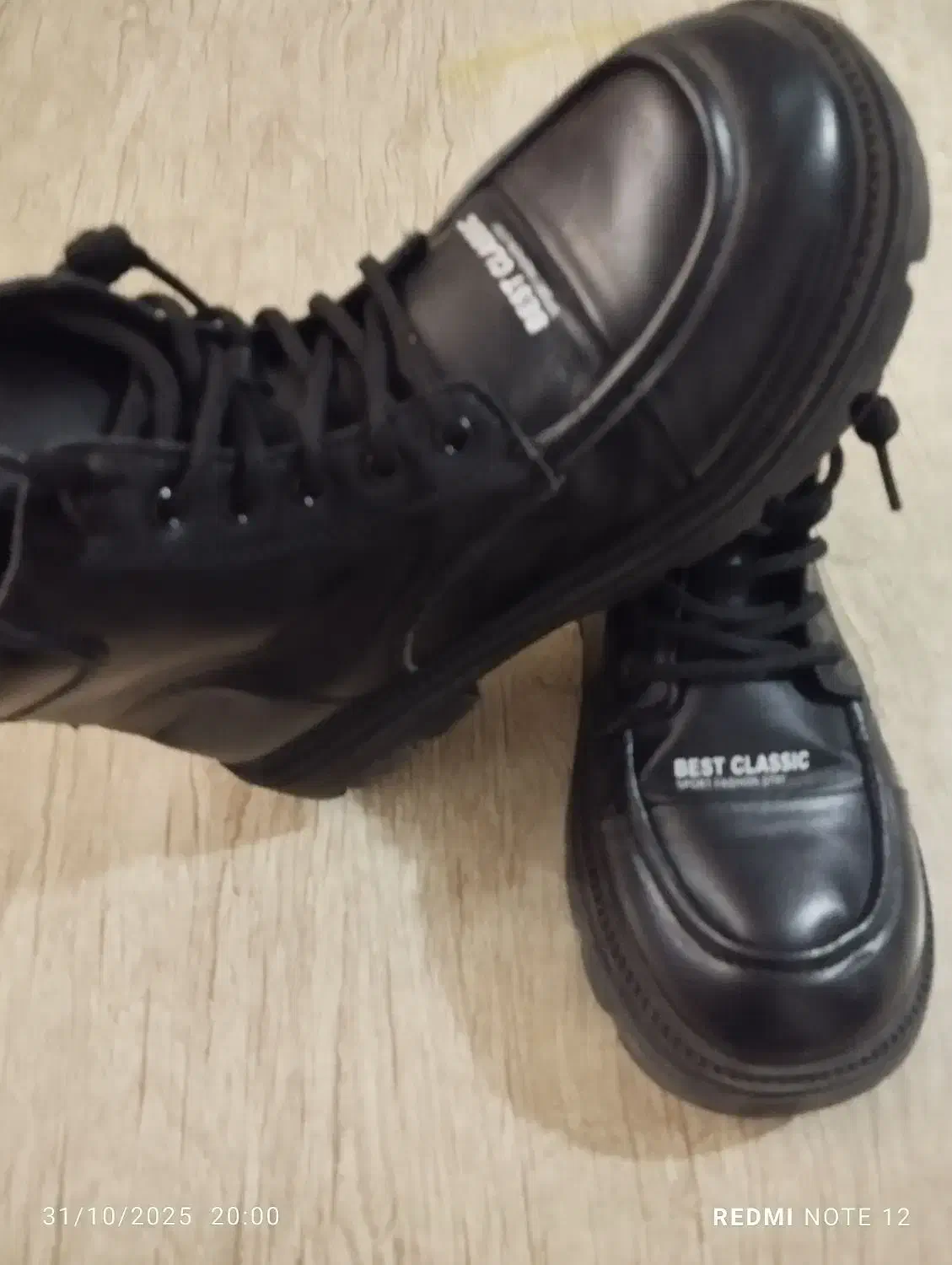 نیم بوت بچگانه سایز 35|کفش و لباس بچه|تنکابن, |دیوار