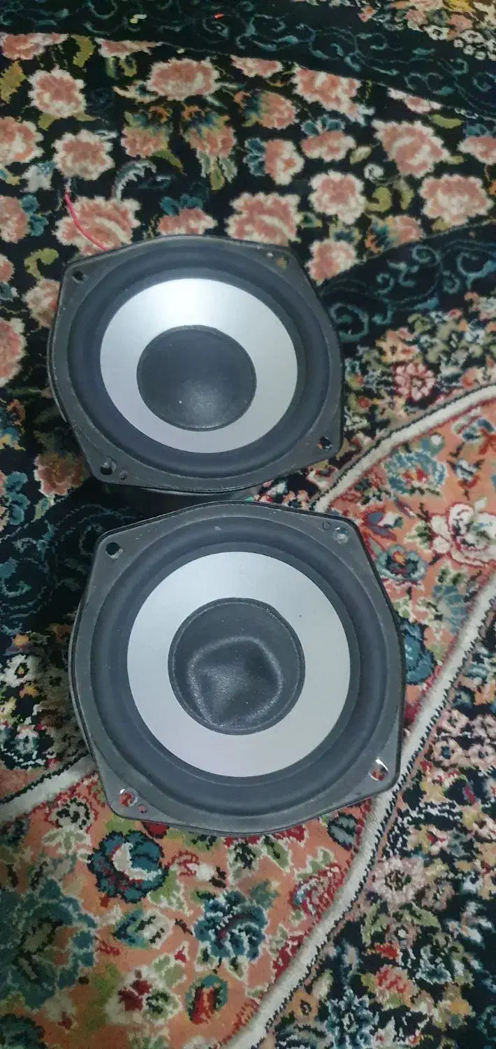۴جفت  باند  یا اسپیکر ۴۶۰۰ الجی|سیستم صوتی خانگی|همدان, |دیوار