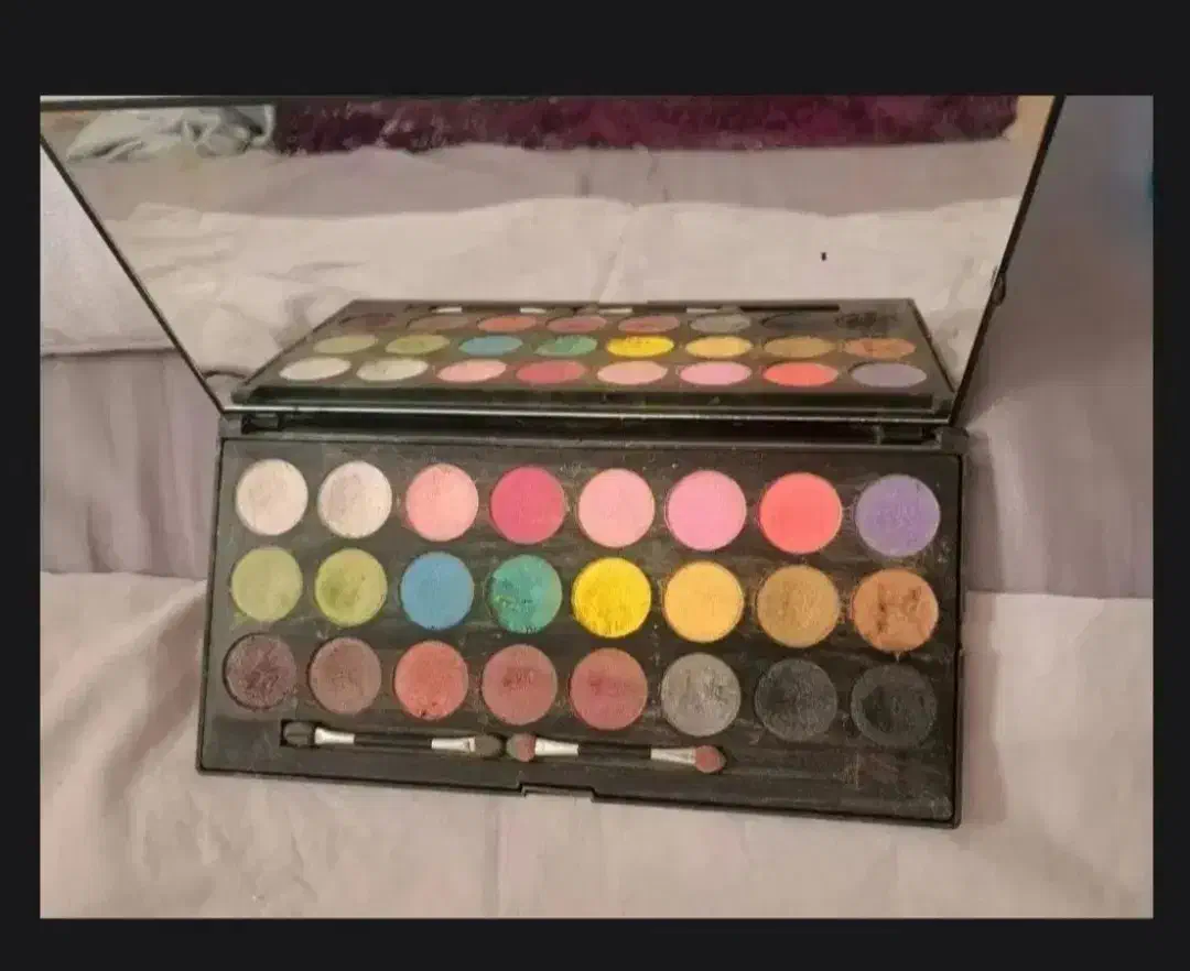 سایه ۲۴ رنگ|آرایشی، بهداشتی، درمانی|مشهد, سمزقند|دیوار