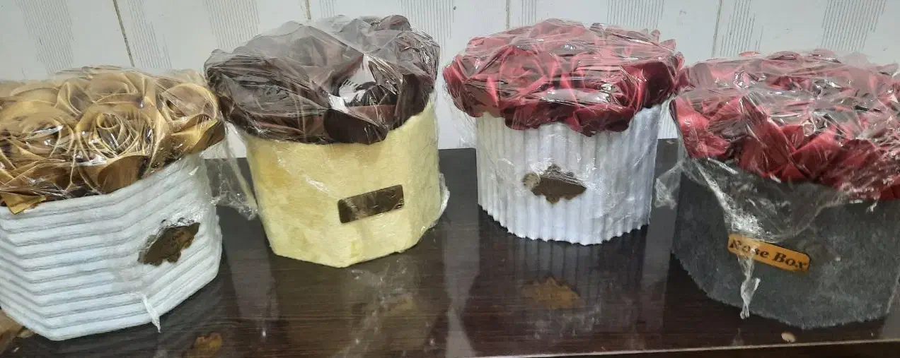 باکس بدون گل|گل و گیاه طبیعی|زابل, |دیوار