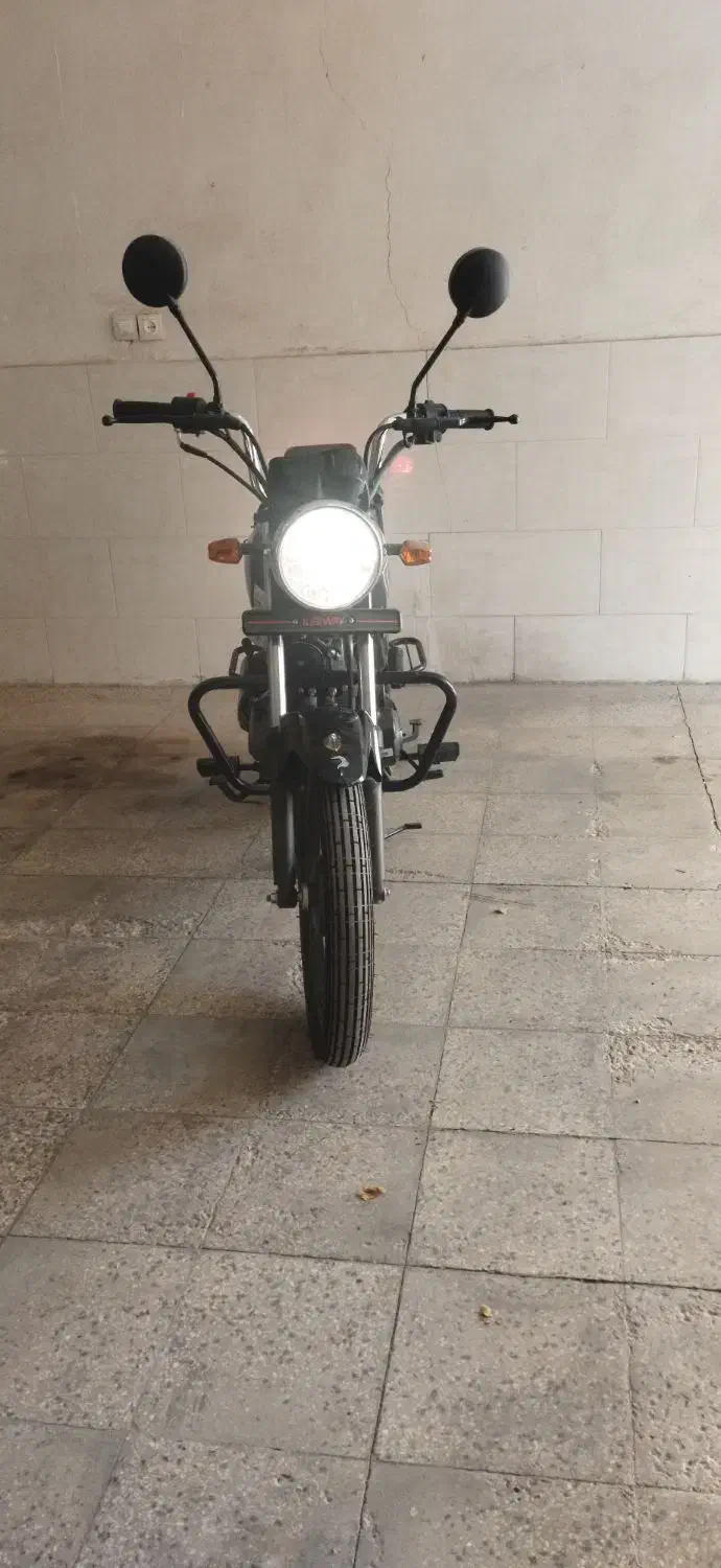 موتور کی وی زیر1000کیلومتر کار کرد|موتورسیکلت|رباط‌کریم, رباط‌کریم|دیوار