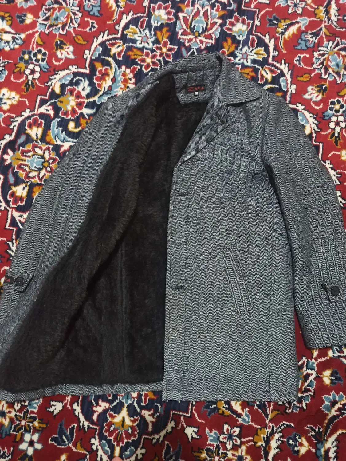 کت زمستانی|لباس|خاش, |دیوار