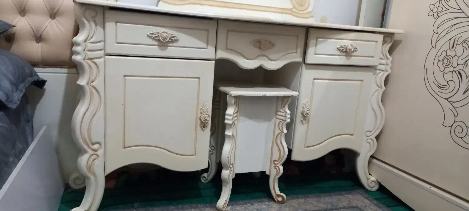 میز آرایشی|جاکفشی، کمد، دراور|ارومیه, |دیوار