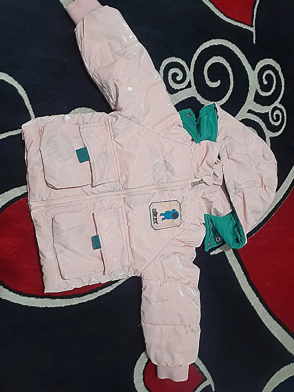 کاپشن|کفش و لباس بچه|ابهر, |دیوار