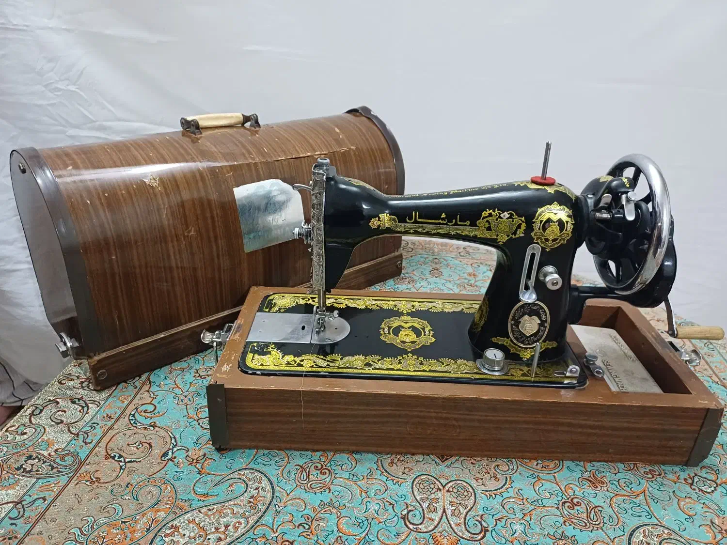 چرخ خیاطی|چرخ خیاطی و ریسندگی|دماوند, دماوند|دیوار