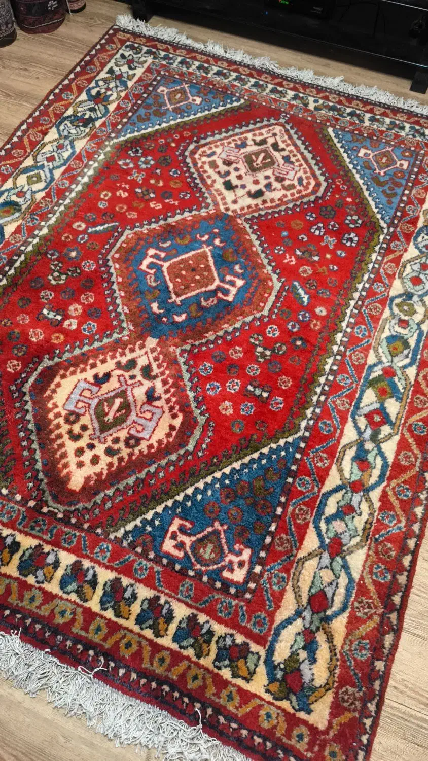 قالیچه دستباف|فرش|تهران, نظامی گنجوی (توانیر)|دیوار