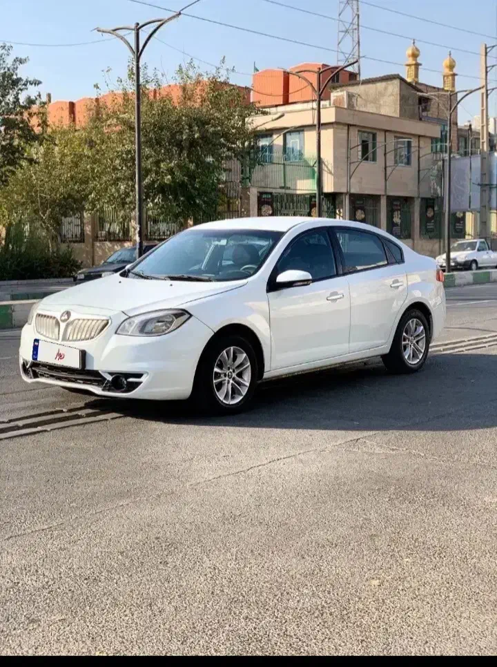 برلیانس h330 دنده موتور بزرگ در حد خشک|خودرو سواری و وانت|خرم‌آباد, |دیوار