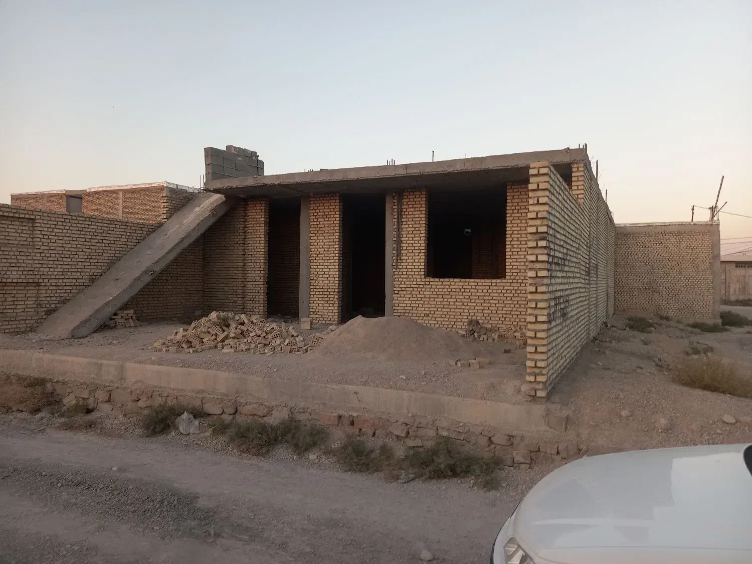 ساختمان نیمه کاره|فروش خانه و ویلا|رامهرمز, |دیوار