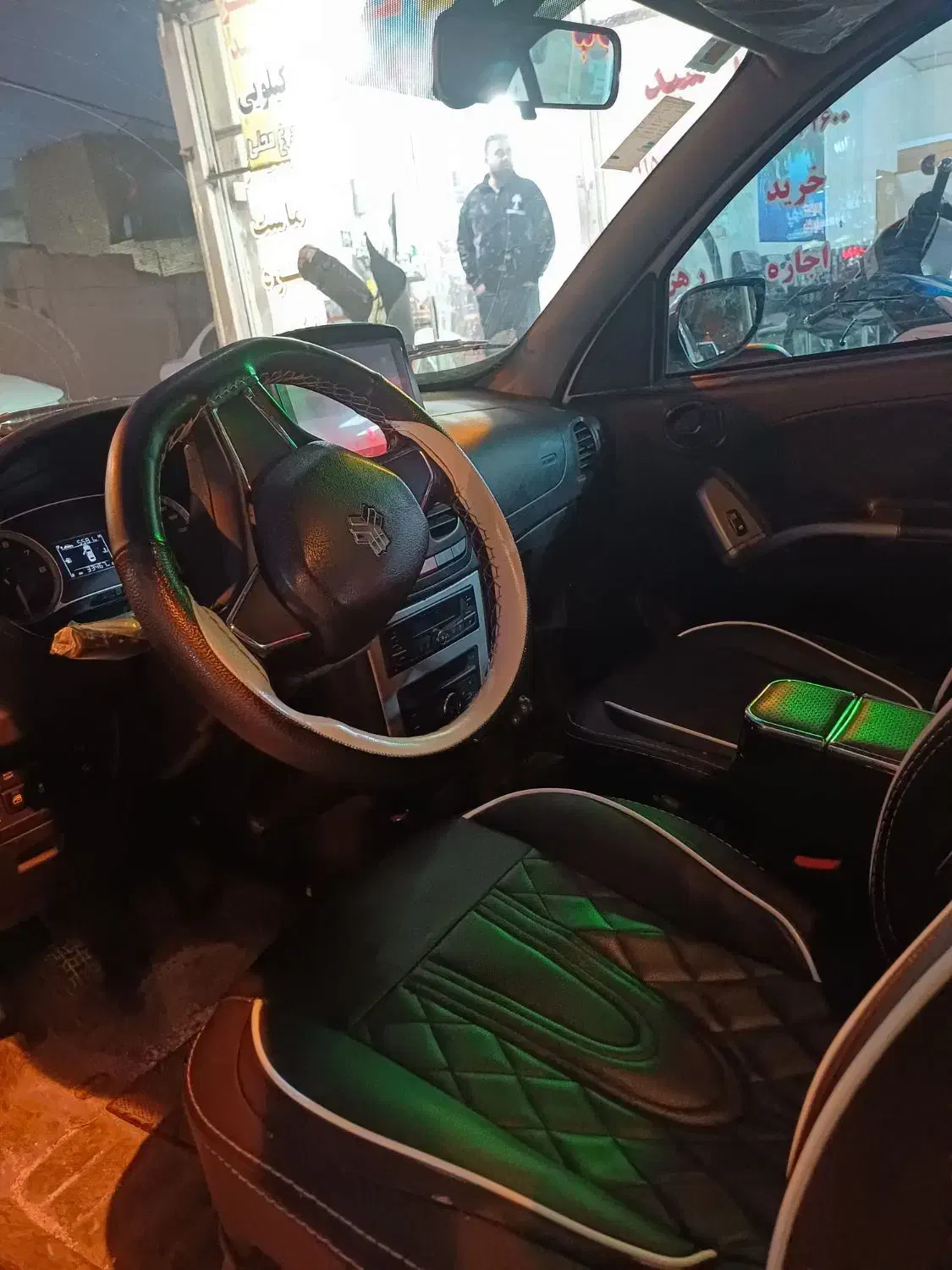 کویک GxRمدل ۴۰۲|خودرو سواری و وانت|مشهد, خواجه ربیع|دیوار