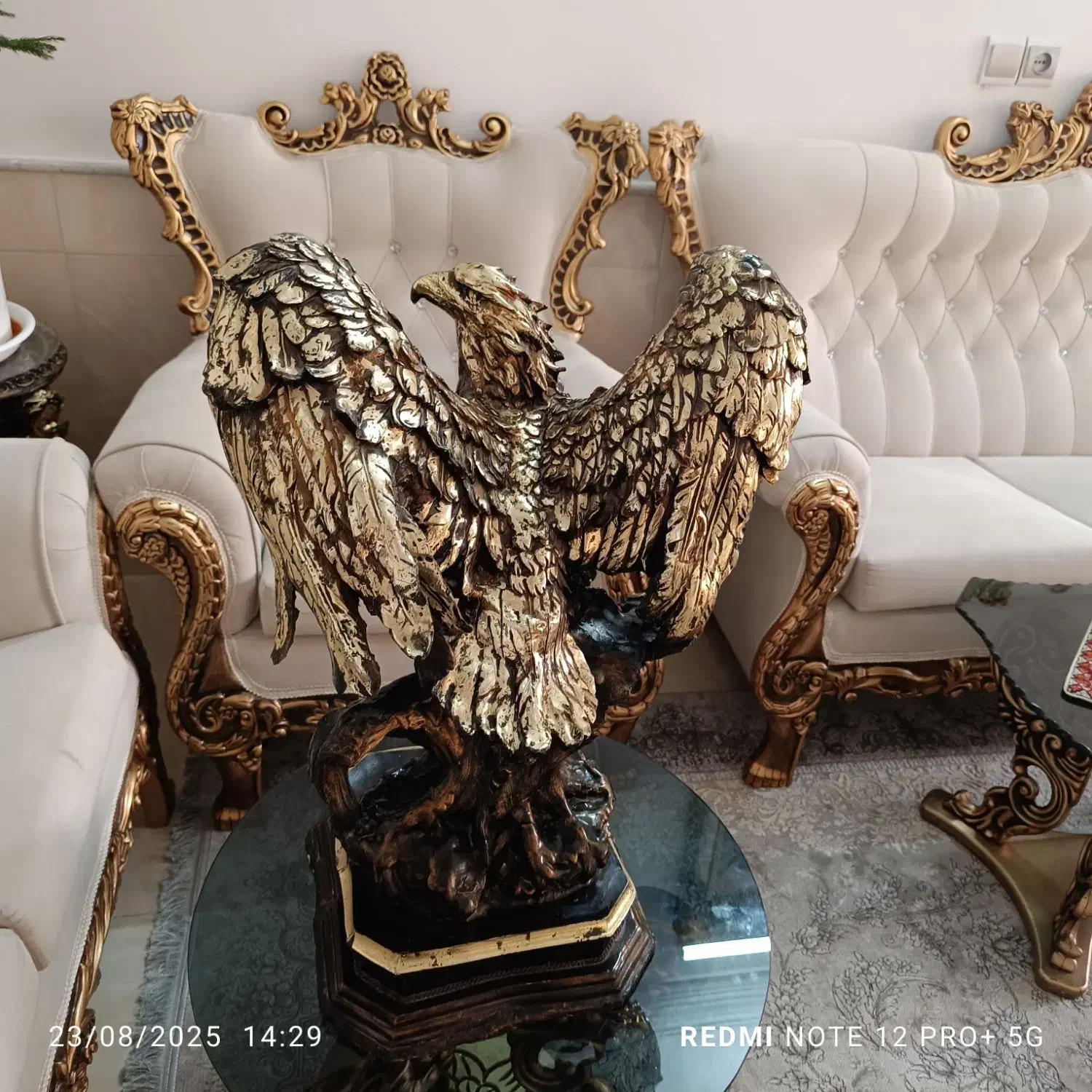 مجسمه عقاب|مجسمه، تندیس، ماکت|نیشابور, شهرک اندیشه|دیوار