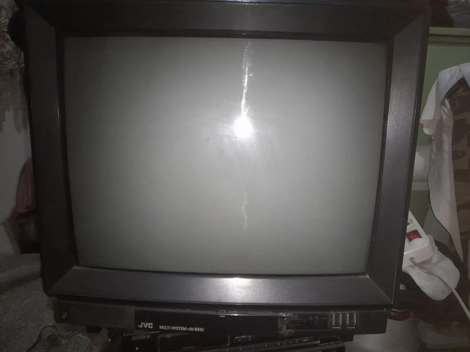 تلویزیون ودستگاه دیجیتال وضبط زیر قیمت فوری فروش|تلویزیون و پروژکتور|تهران, حکیمیه|دیوار