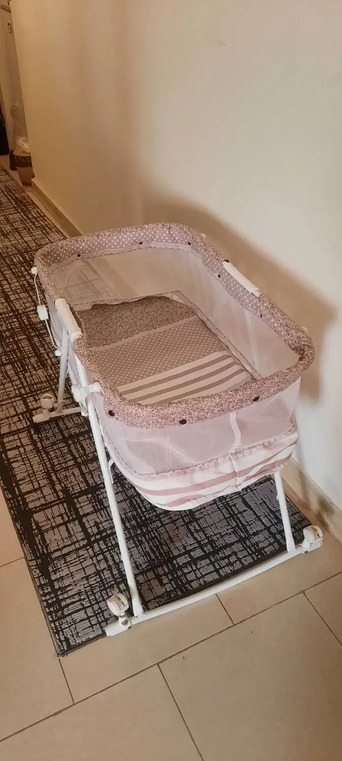 گهواره وتخت نوزاد|اسباب و اثاث بچه|محمدیه-قزوین, |دیوار