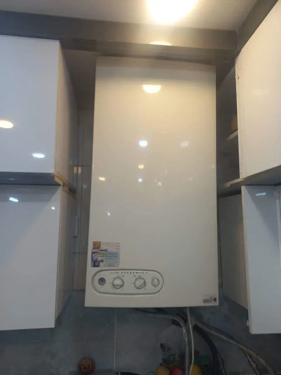 آبگرمکن ایران رادیاتور 24هزار|آبگرمکن، پکیج، شوفاژ|شاهین‌شهر, عطار|دیوار