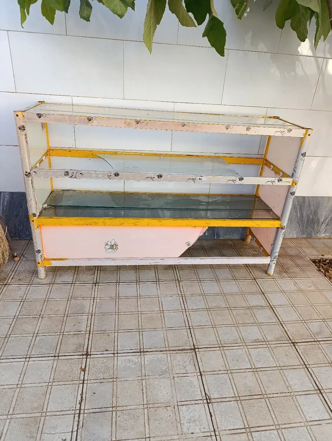 ویترین مغازه|فروشگاه و مغازه|فرخشهر, |دیوار