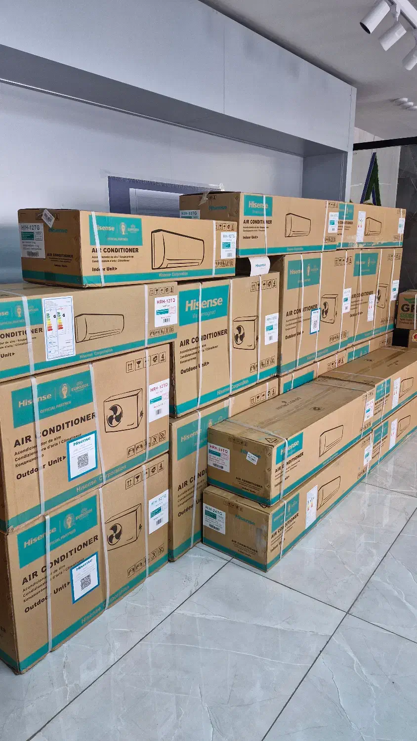 کولرگازی و داکت هایسنس اصل ۲۰۲۵ اقساطی بدون بهره|کولر گازی و فن‌کوئل|شهرکرد, |دیوار