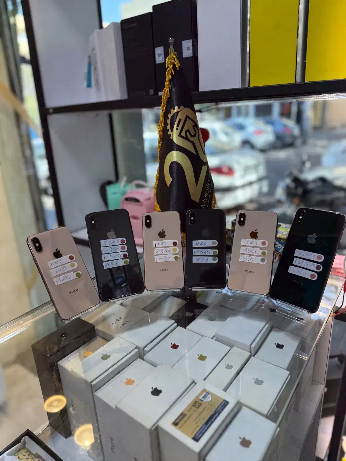 XS(256/64)|موبایل|تبریز, |دیوار