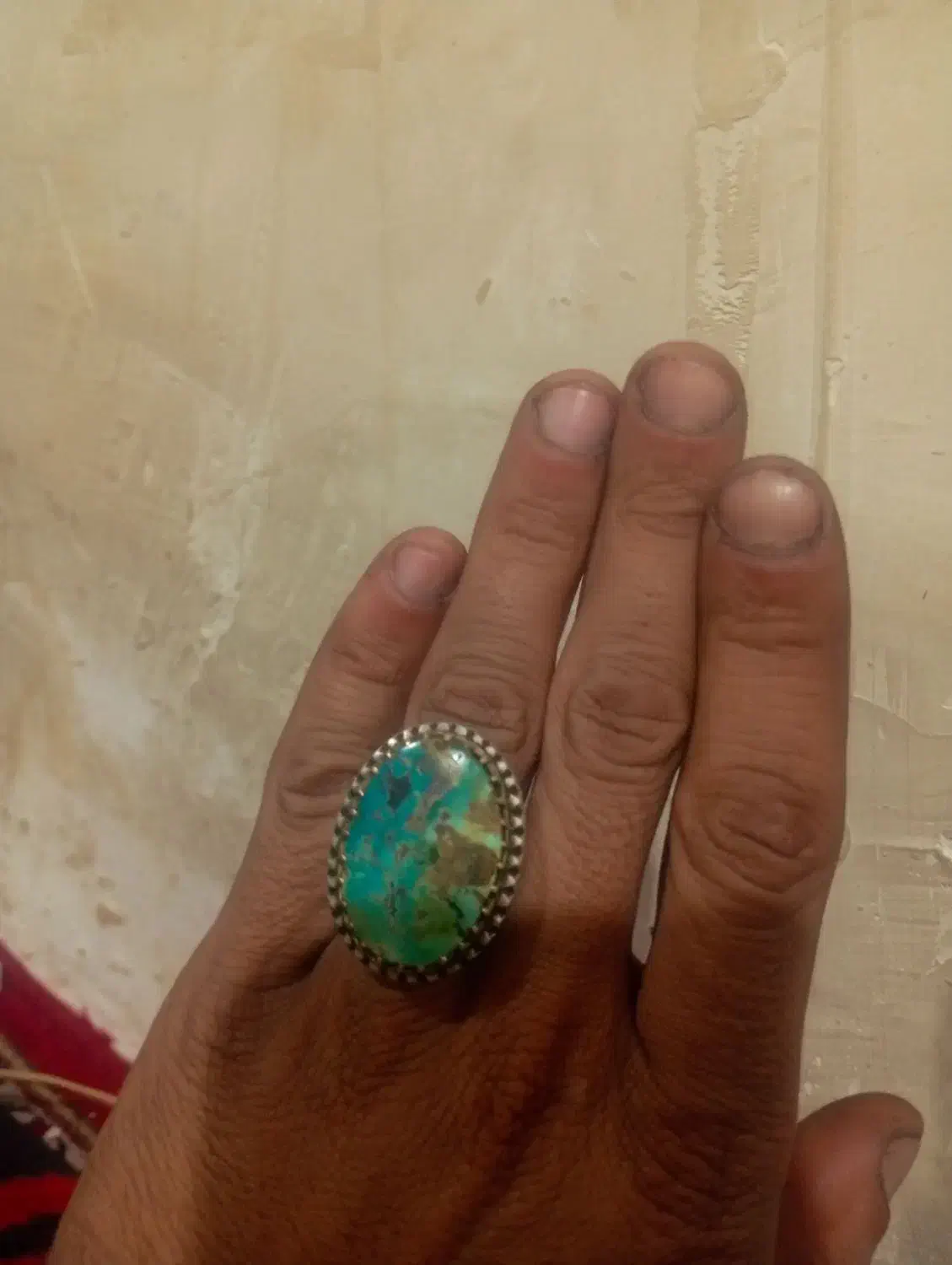 انگشتر فیروزه و عقیق|کلکسیون اشیاء عتیقه|باسمنج, |دیوار