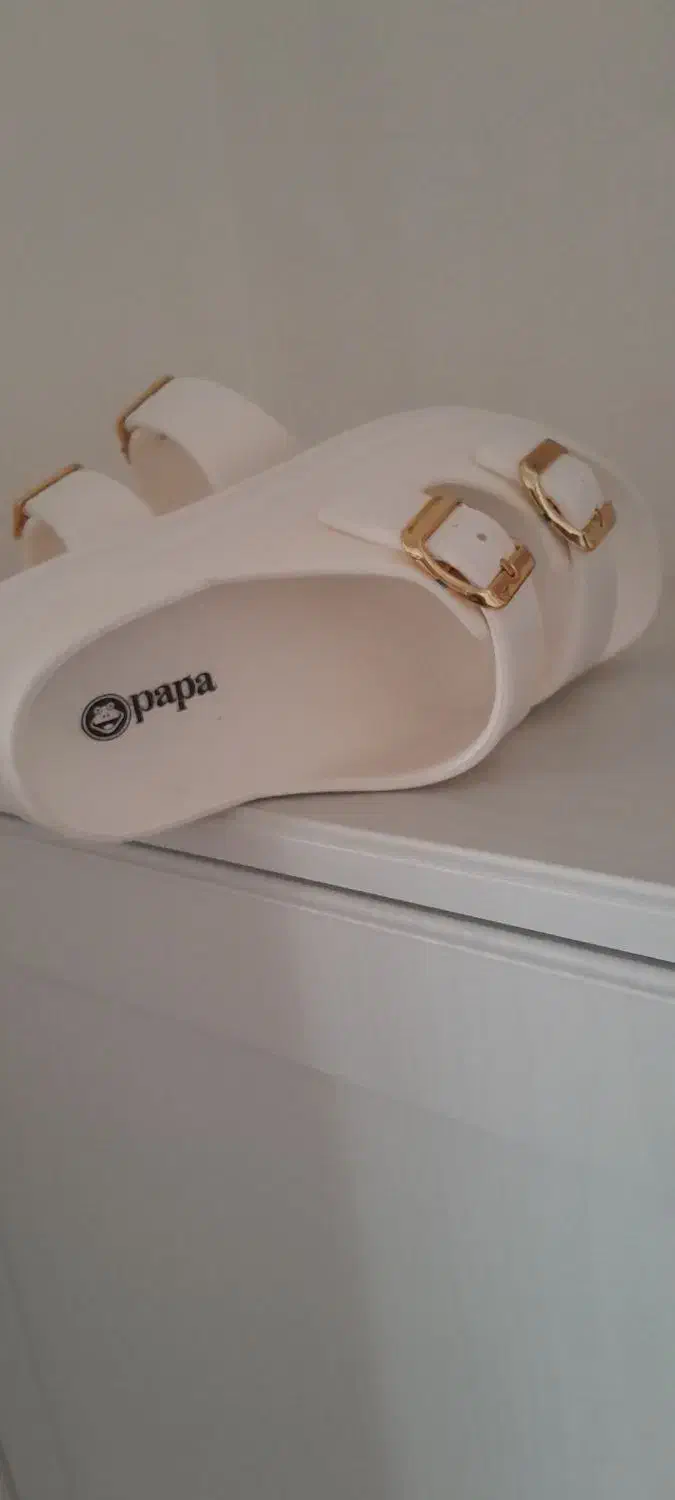 صندل زنانه نو برند پاپا|کیف، کفش، کمربند|مهاجران, |دیوار