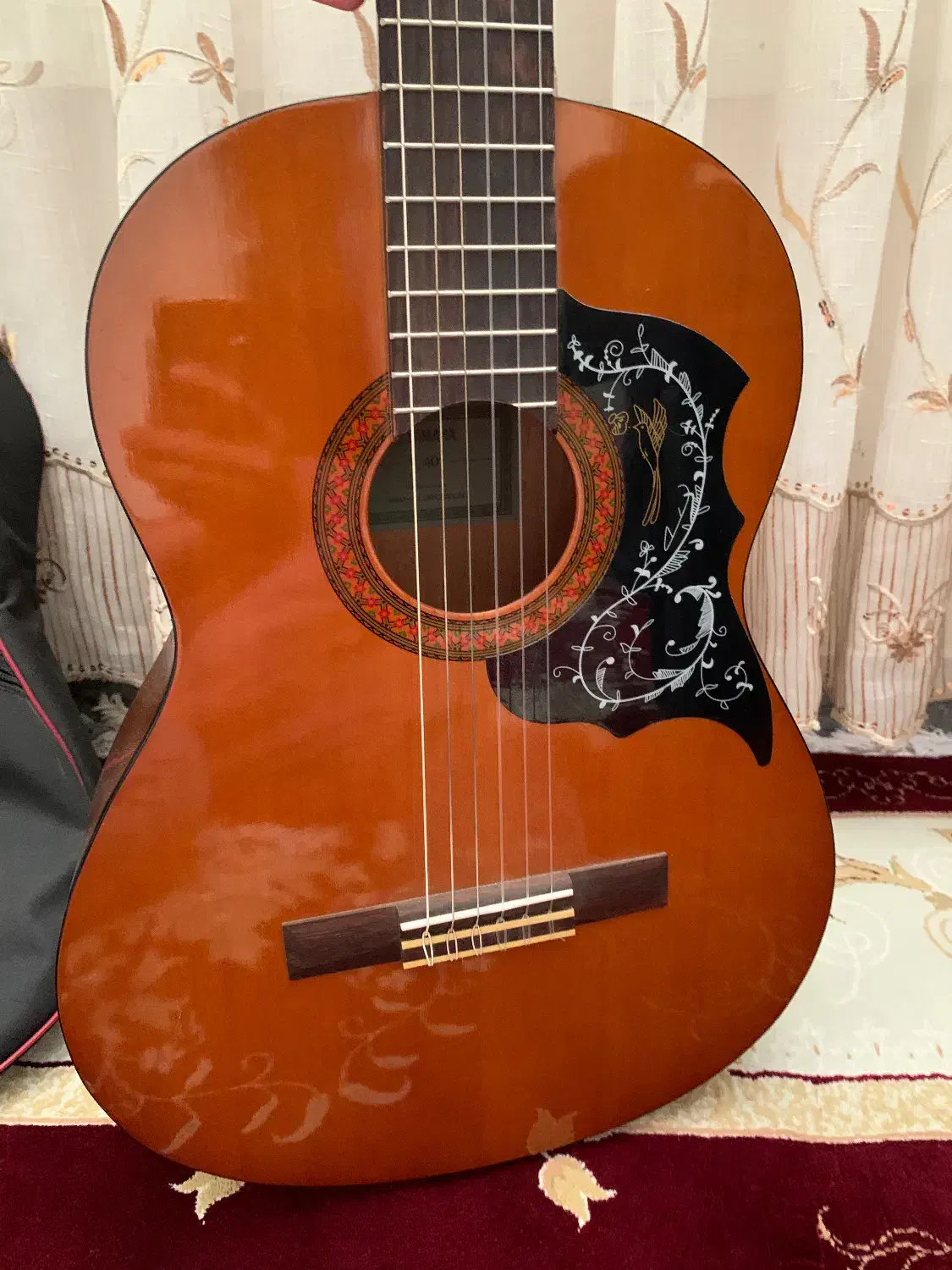 گیتار یاماهاc40|گیتار، بیس، امپلیفایر|زنجان, |دیوار