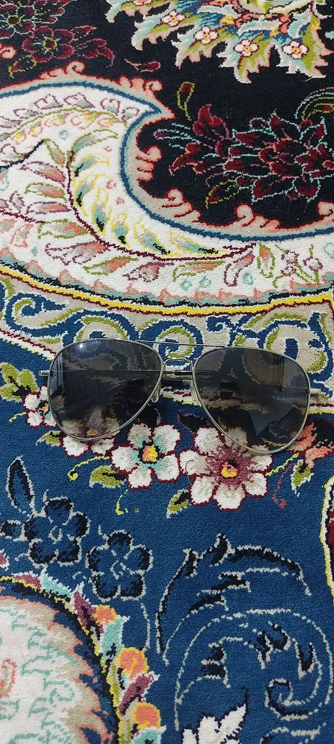 عینک آفتابی|بدلیجات|اهواز, کمپلو جنوبی|دیوار