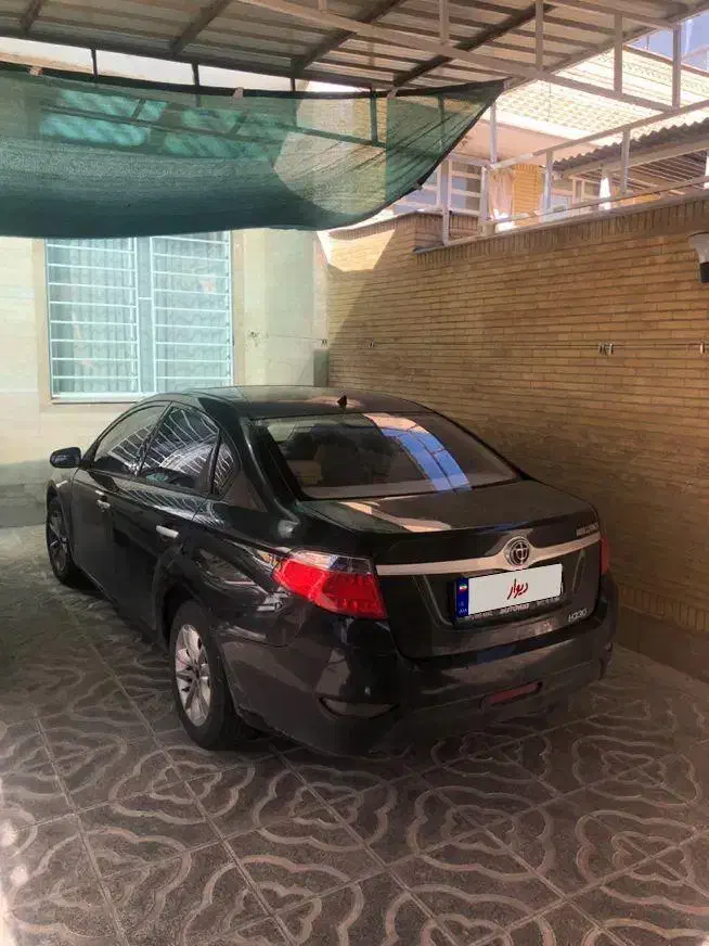 برلیانس 330‌مشکی رنگ فابریک|خودرو سواری و وانت|شیراز, غدیر شمالی|دیوار