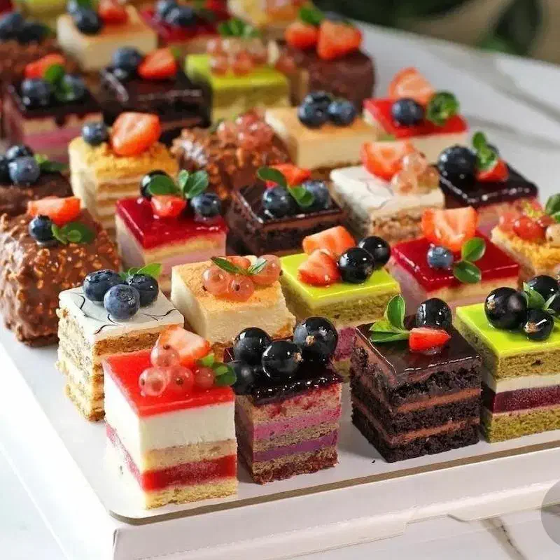 استخدام وردست ترکاری قنادی|استخدام خدمات فروشگاه و رستوران|ارومیه, |دیوار