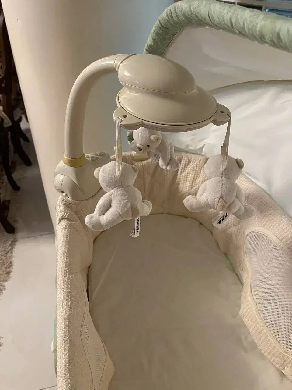 گهواره بغل تخت مادر|اسباب و اثاث بچه|تهران, هروی|دیوار