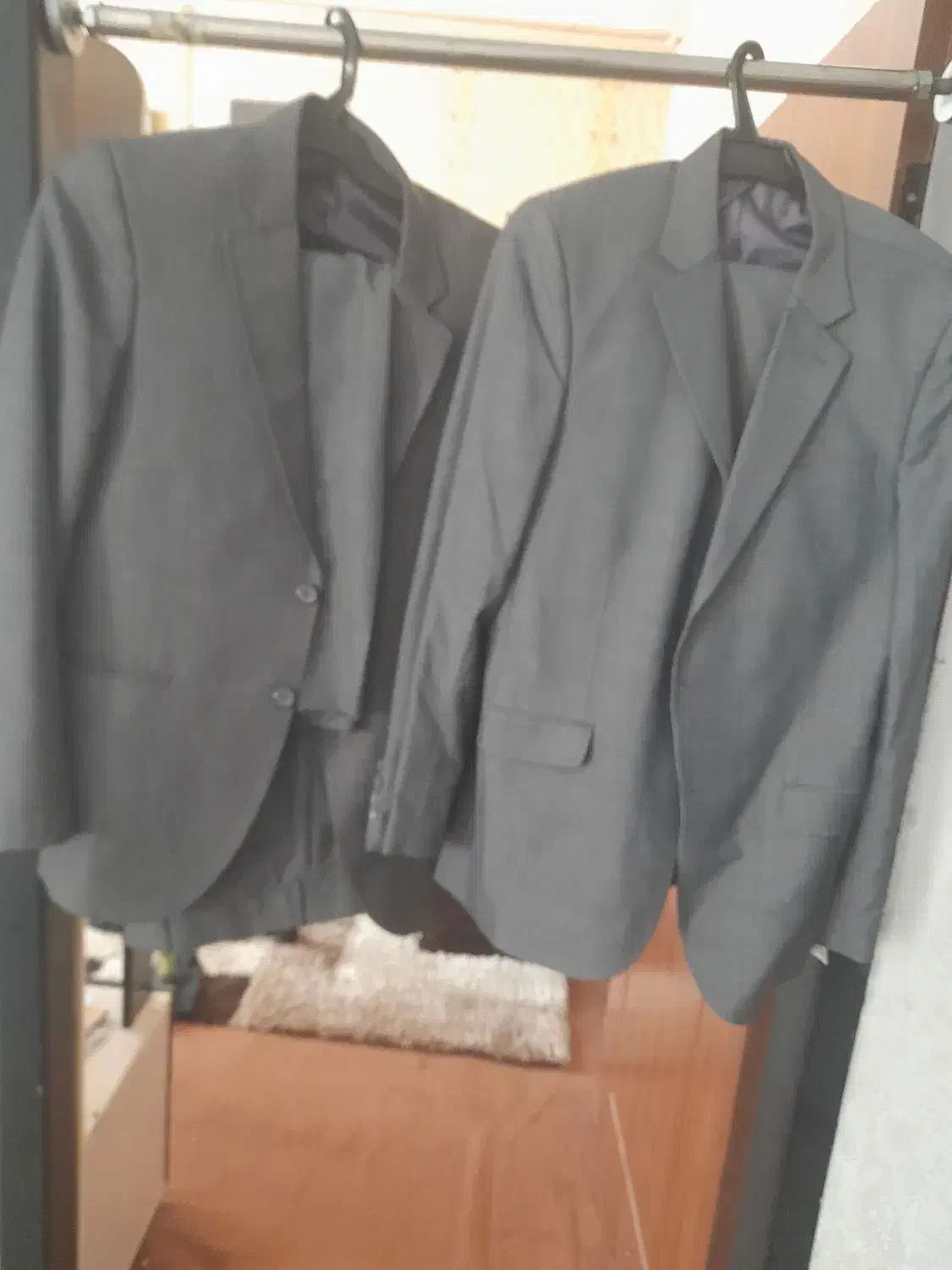 دوعدد کت و شلوار نونو اصلا استفاده نشده|لباس|سیرجان, |دیوار
