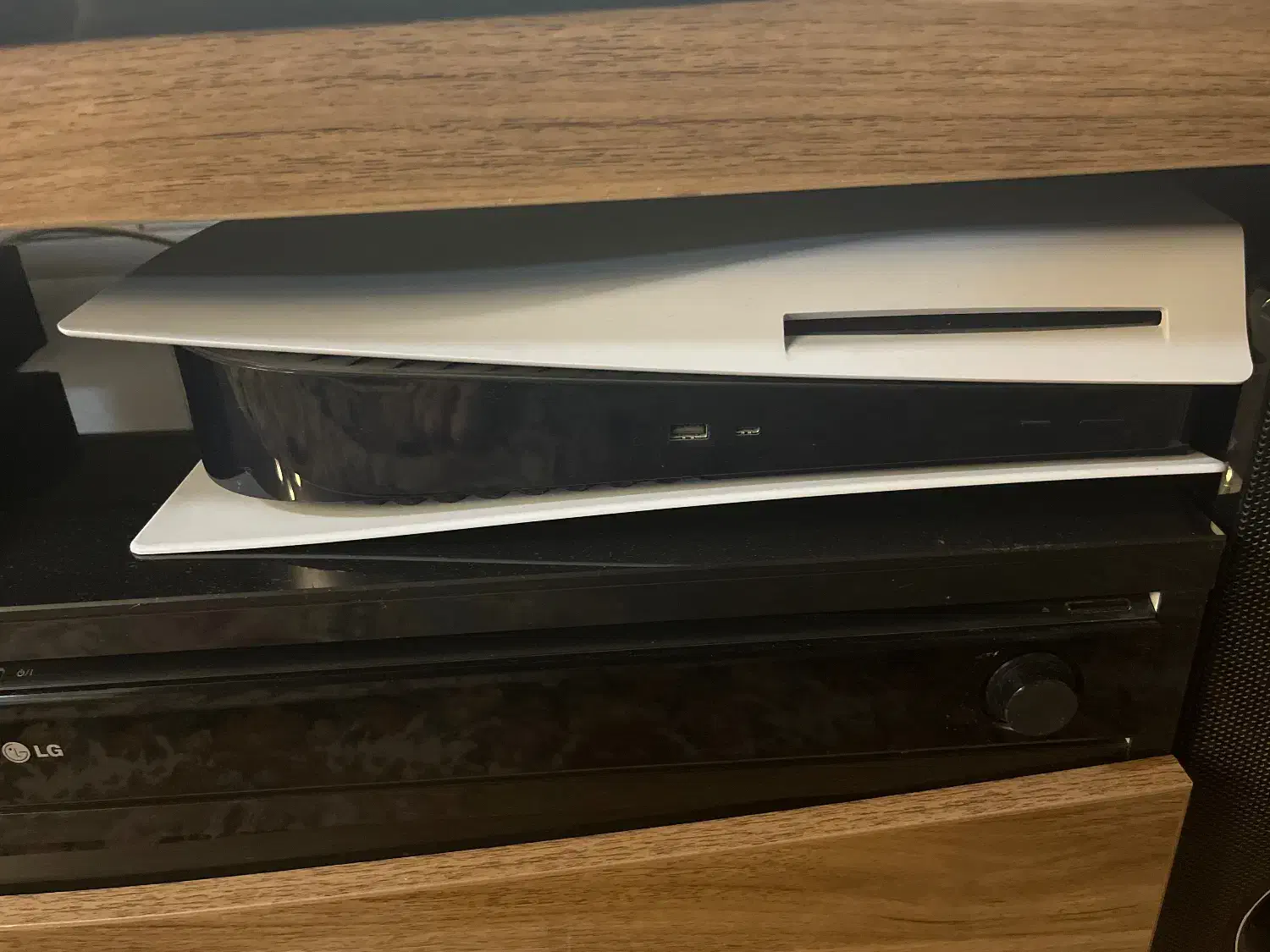 یک کنسول ps5 دیسک‌خور اروپا اورجینال|کنسول، بازی ویدئویی و آنلاین|کرمان, |دیوار