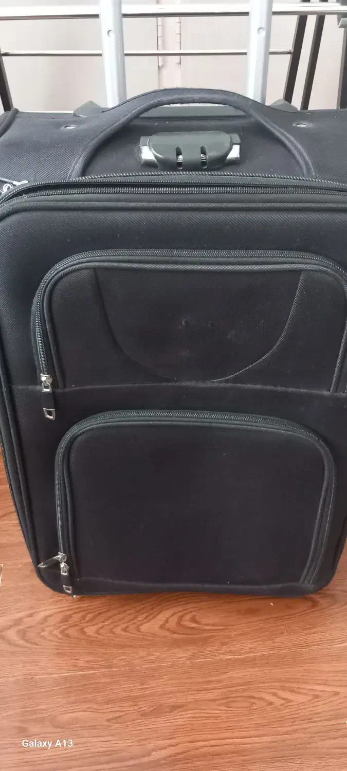 چمدان سایز کوچک داخل کابین زیب دوبل تک نفره خارجی|کیف، کفش، کمربند|فردیس, فردیس|دیوار