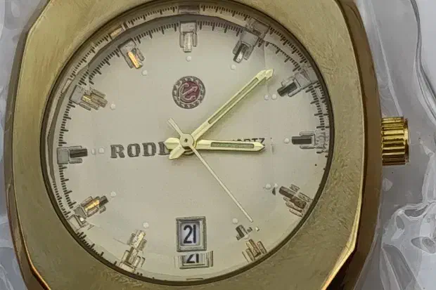 ساعت رادو تخم مرغی نو|ساعت|زاهدان, |دیوار