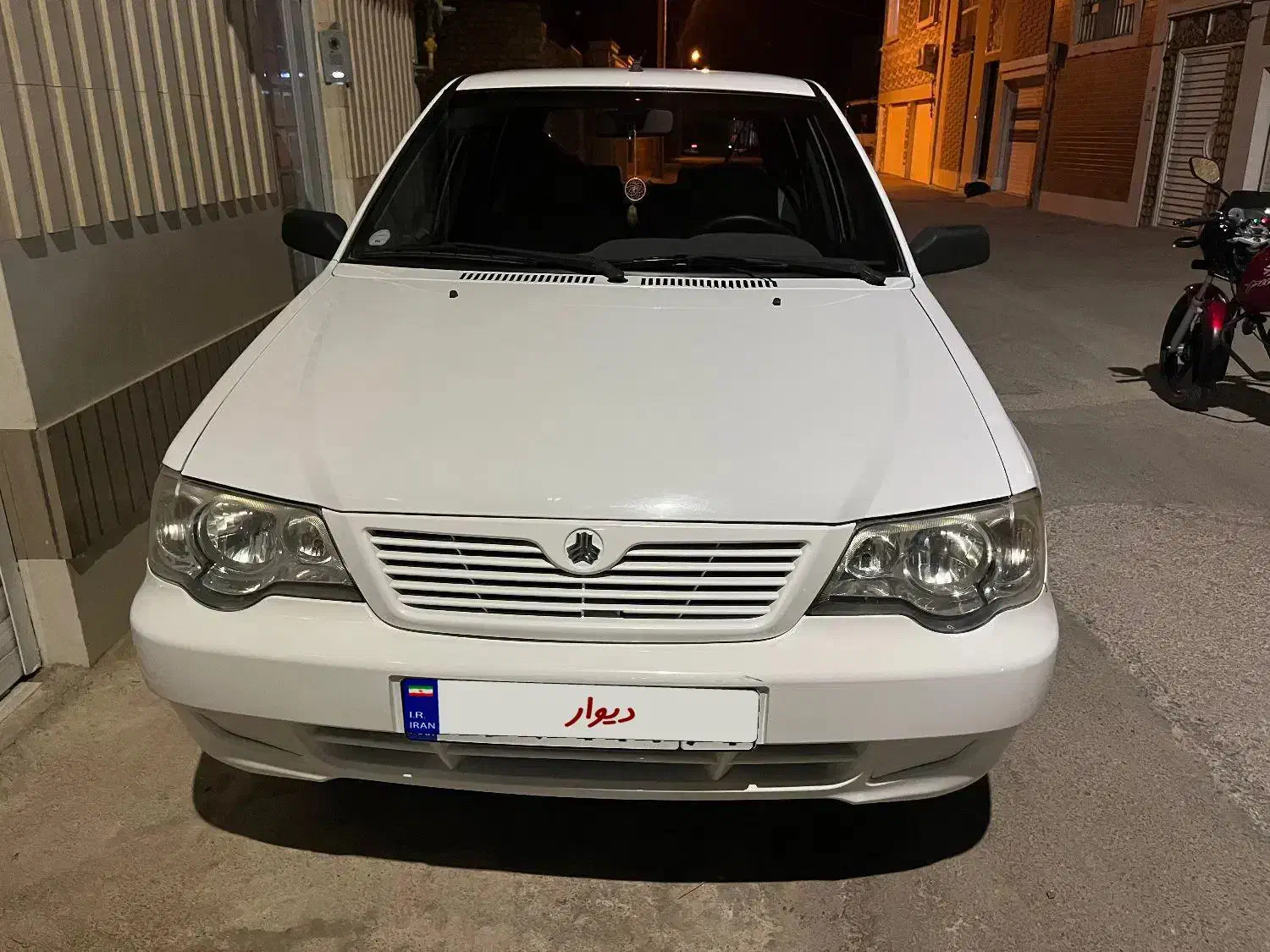 111 مدل 1398|خودرو سواری و وانت|اردکان, |دیوار
