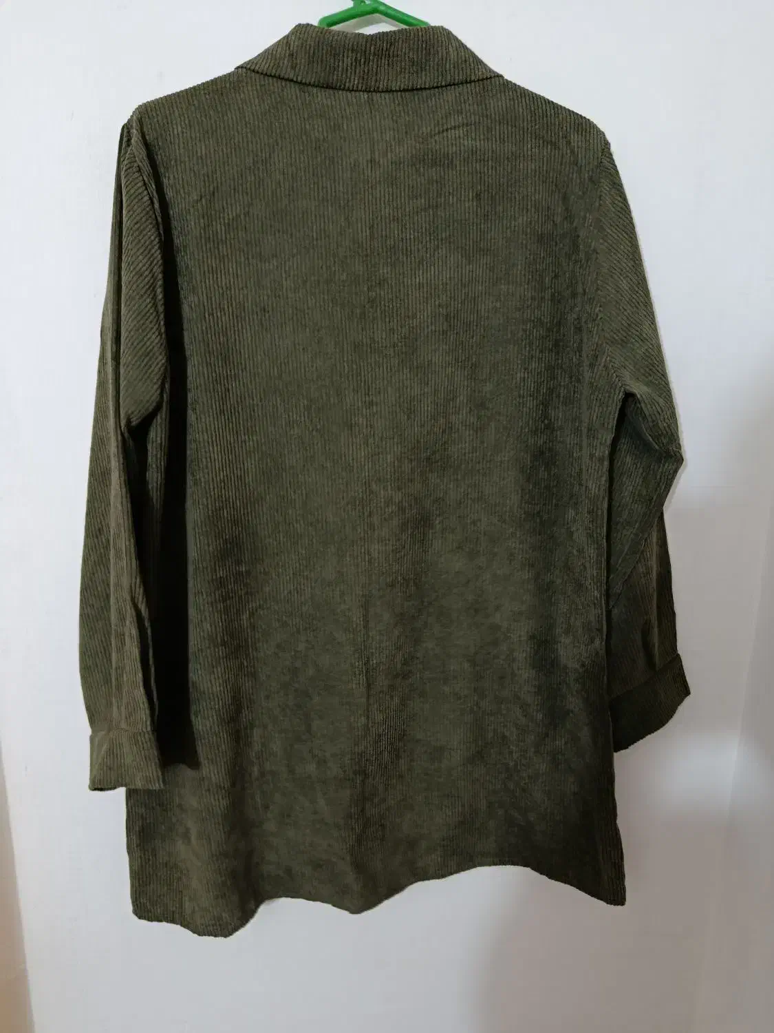 مانتو مخمل|لباس|آستانه اشرفیه, |دیوار