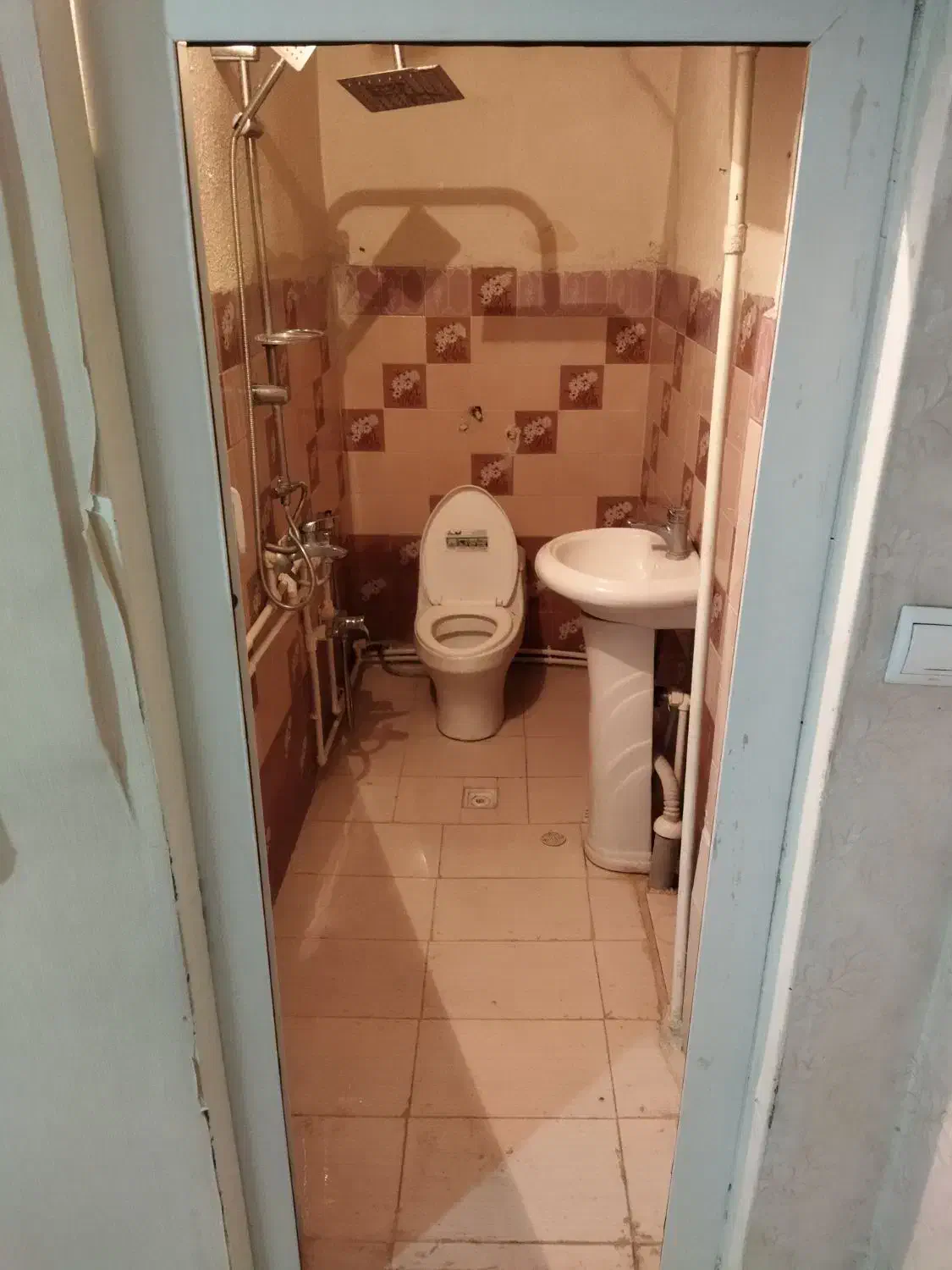 خونه همکف حیاط دار بدون پله ۵۰ متری|اجارهٔ خانه و ویلا|تهران, جوادیه|دیوار