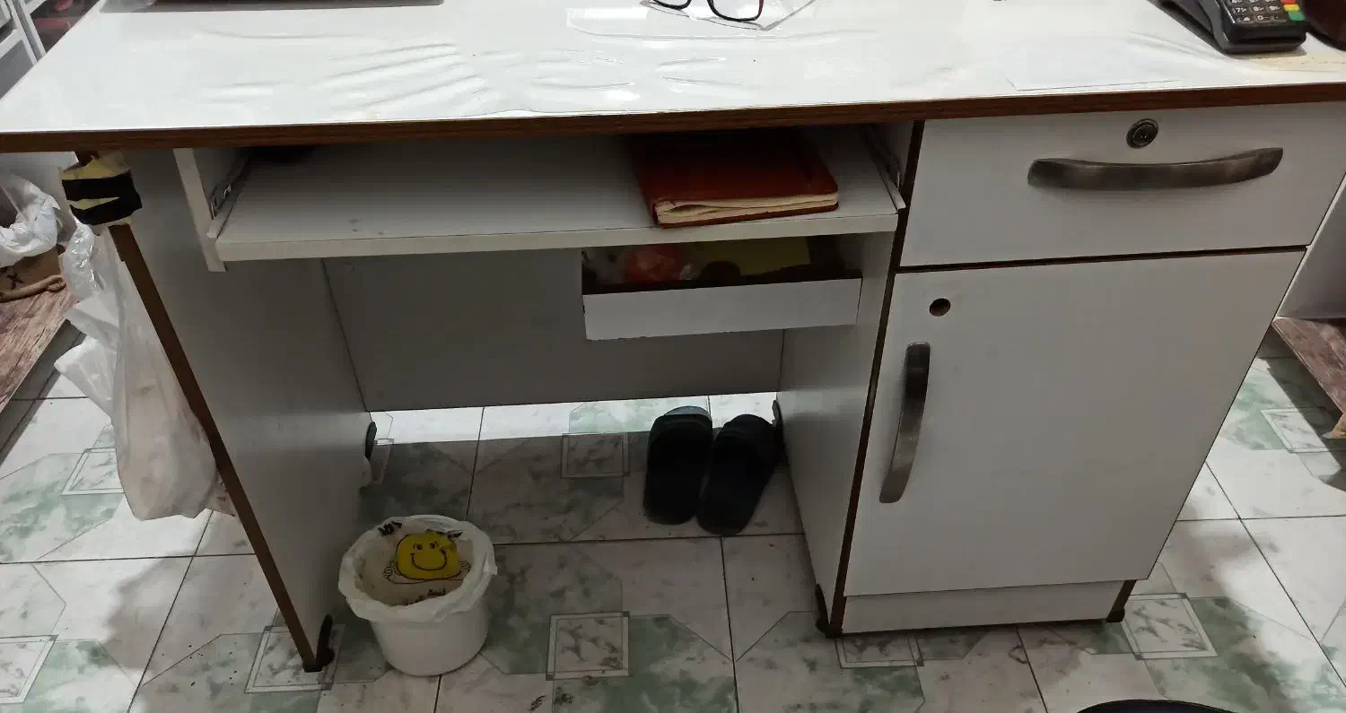 میز کامپیوتر،تحریر،صندلی جک دار|میز تحریر و کامپیوتر|ارومیه, |دیوار