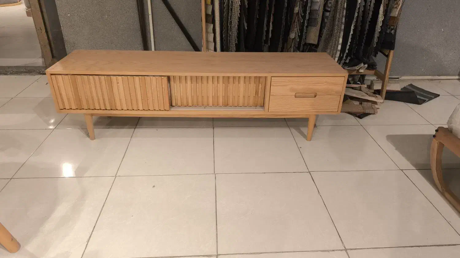 نیازمند نجار و mdf کار و نیروی ساده|استخدام صنعتی، فنی، مهندسی|جهرم, |دیوار