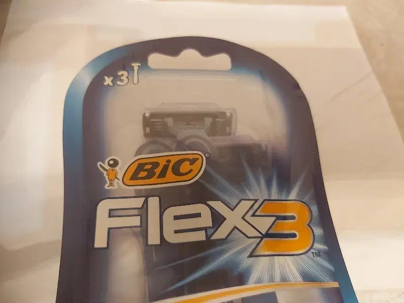 تیغ ژیلت مارک بیک BIC در ۳ مدل|آرایشی، بهداشتی، درمانی|ساری, |دیوار