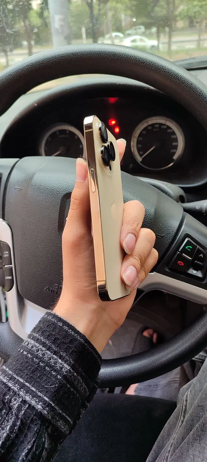iPhone 14 Pro|موبایل|مشهد, چهارچشمه|دیوار