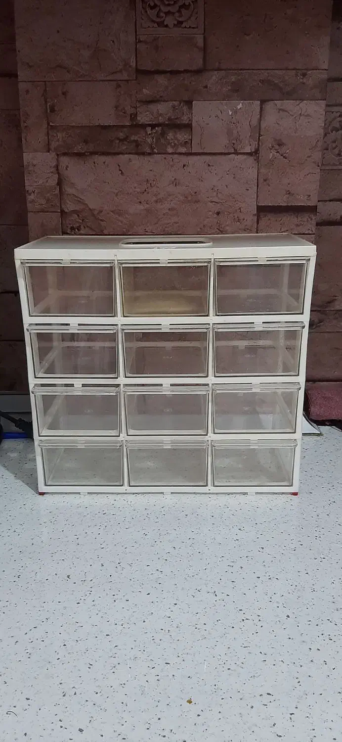 تقسیم دسته دار|لوازم التحریر|رشت, استقامت ۱|دیوار