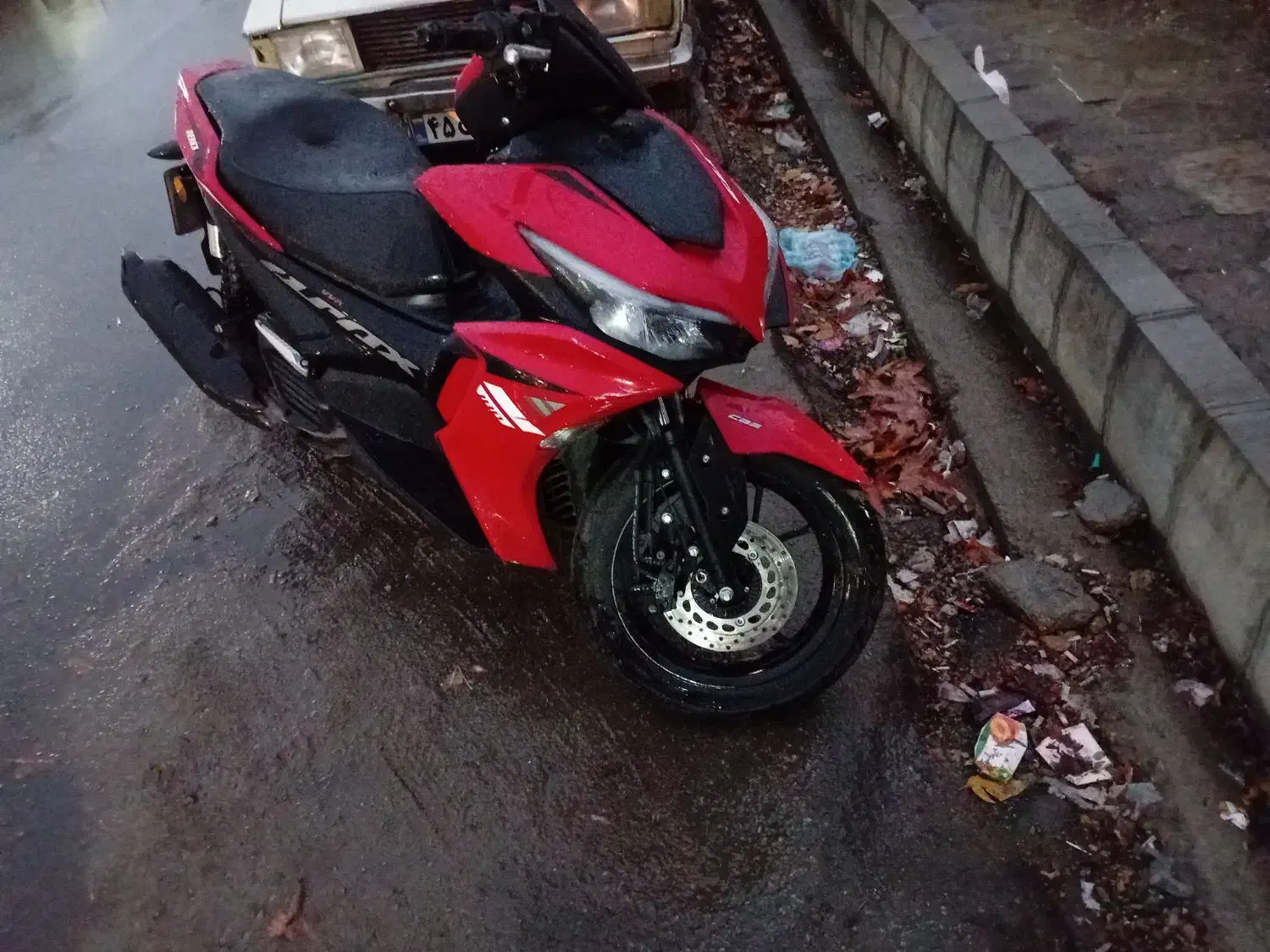 موتور کلیک هایلوکس ۱۸۰|موتورسیکلت|ارومیه, |دیوار